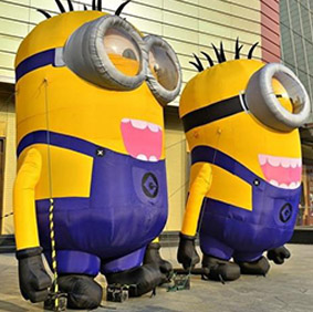 卡通小黄人充气模型