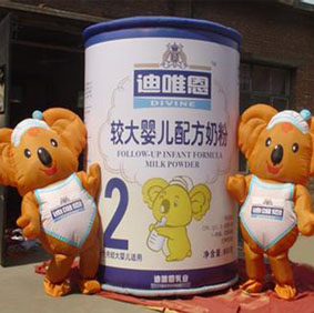 配方奶粉充气卡通模型